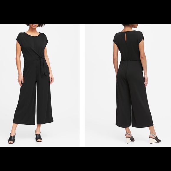 Banana Republic Pants - NWOT BANANA REPUBLIC CROPPED JUMPSUIT
